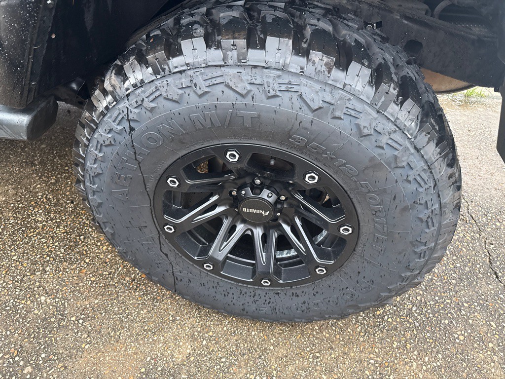 2013 Jeep Wrangler Unlimited Image 32