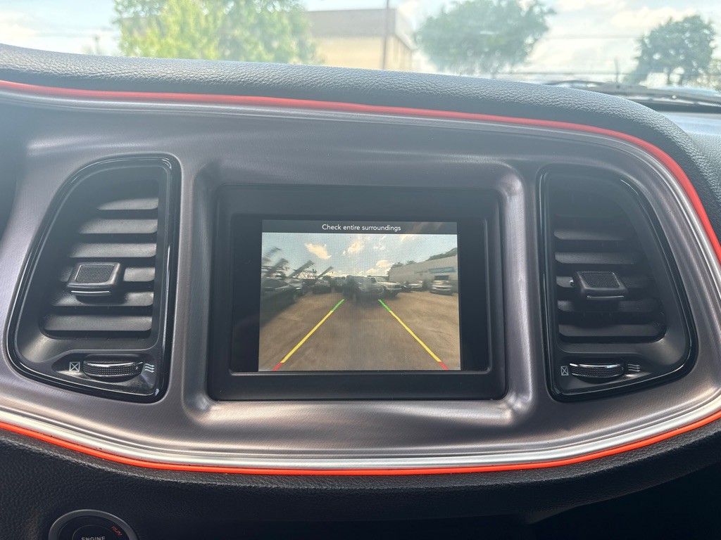 2019 Dodge Challenger Image 14