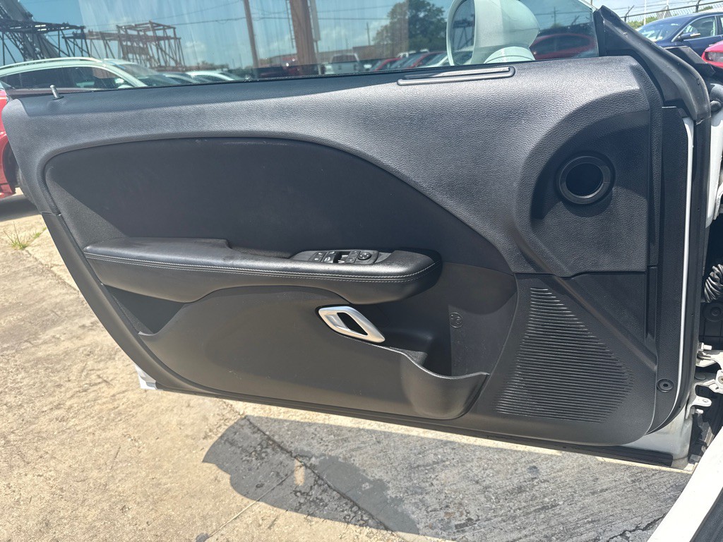 2019 Dodge Challenger Image 18