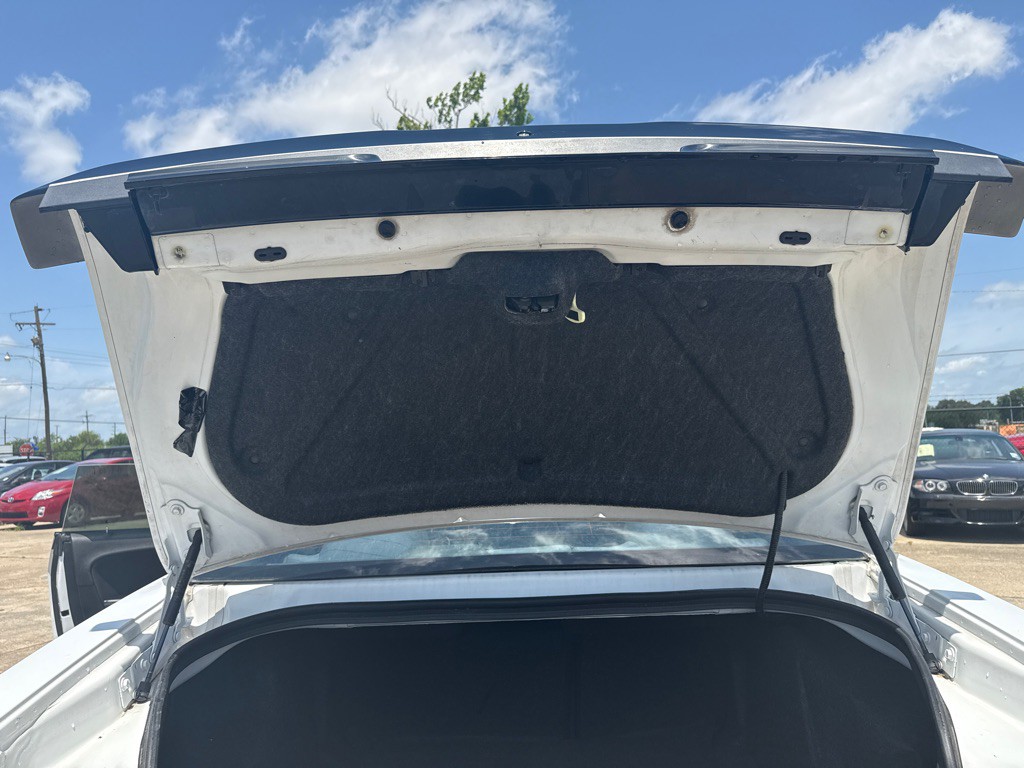 2019 Dodge Challenger Image 22