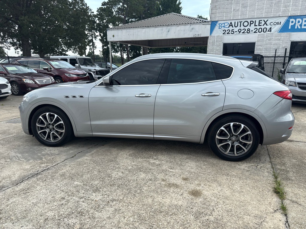 2017 Maserati Levante Image 9