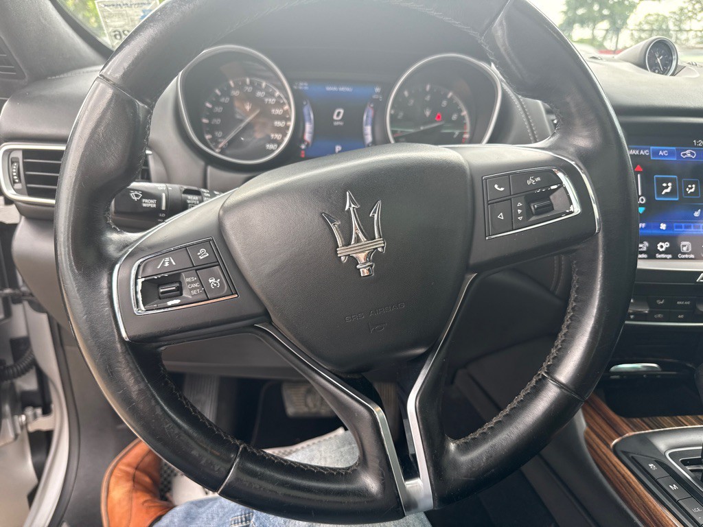 2017 Maserati Levante Image 17