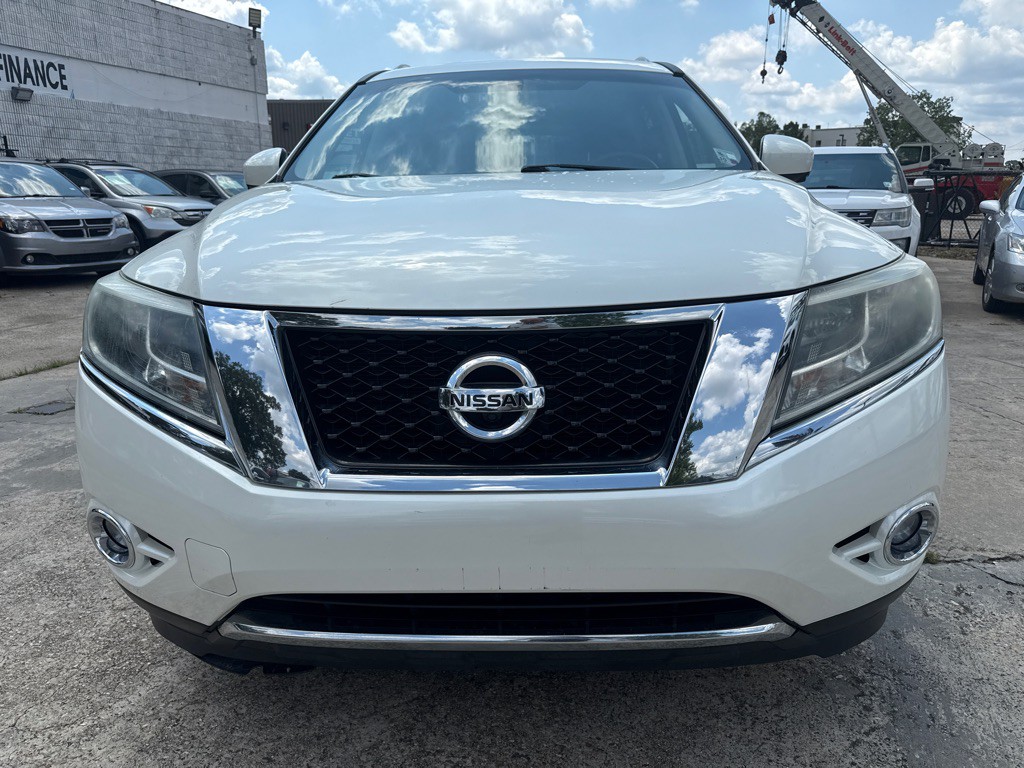 2015 Nissan Pathfinder Image 3