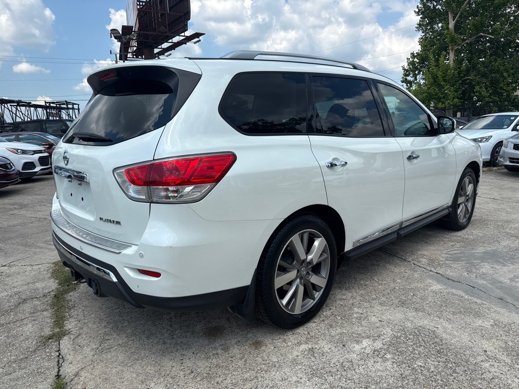 2015 Nissan Pathfinder Image 6