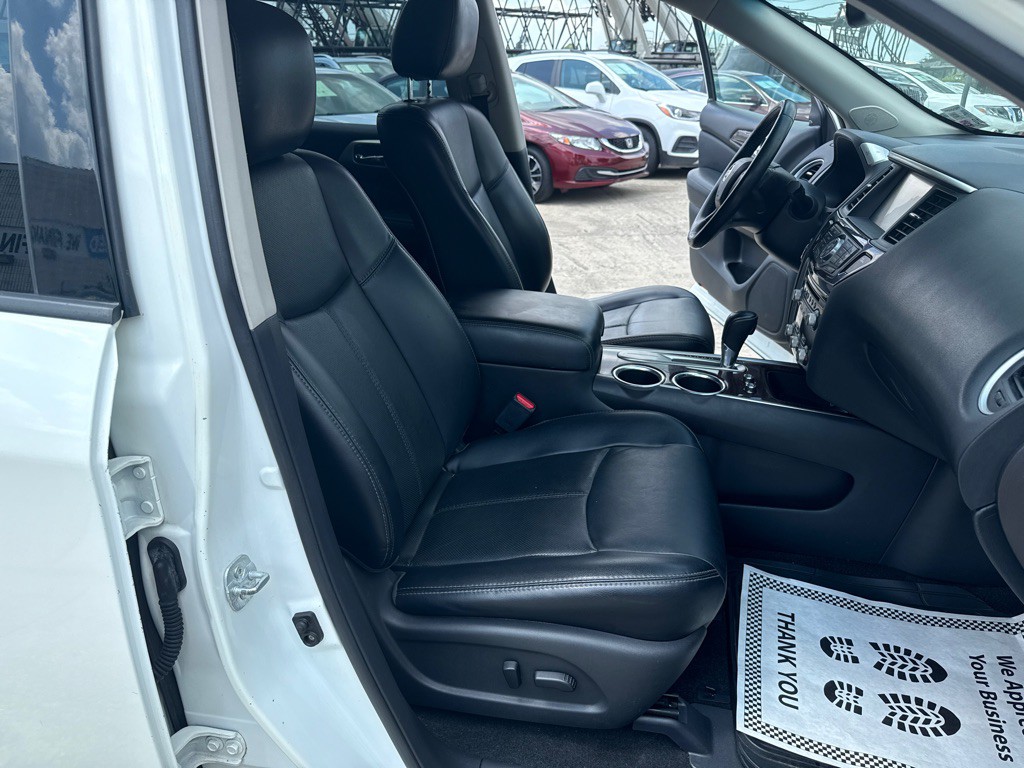 2015 Nissan Pathfinder Image 27