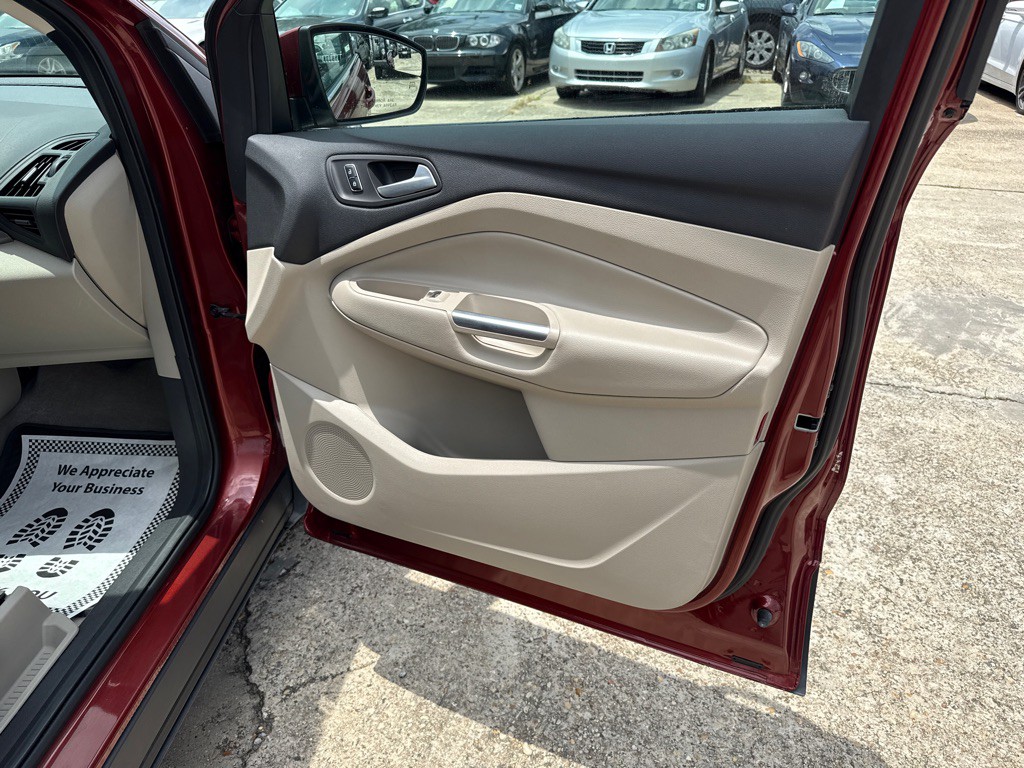 2014 Ford Escape Image 28
