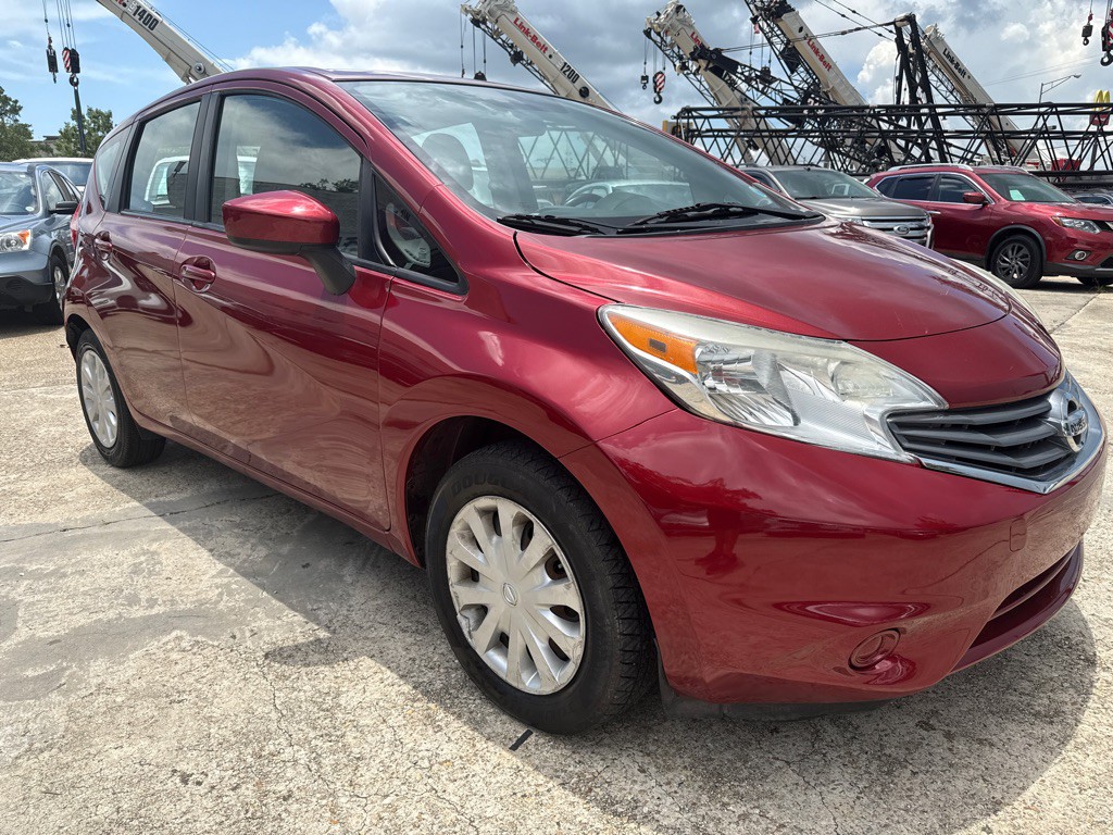 2016 Nissan Versa Image 4