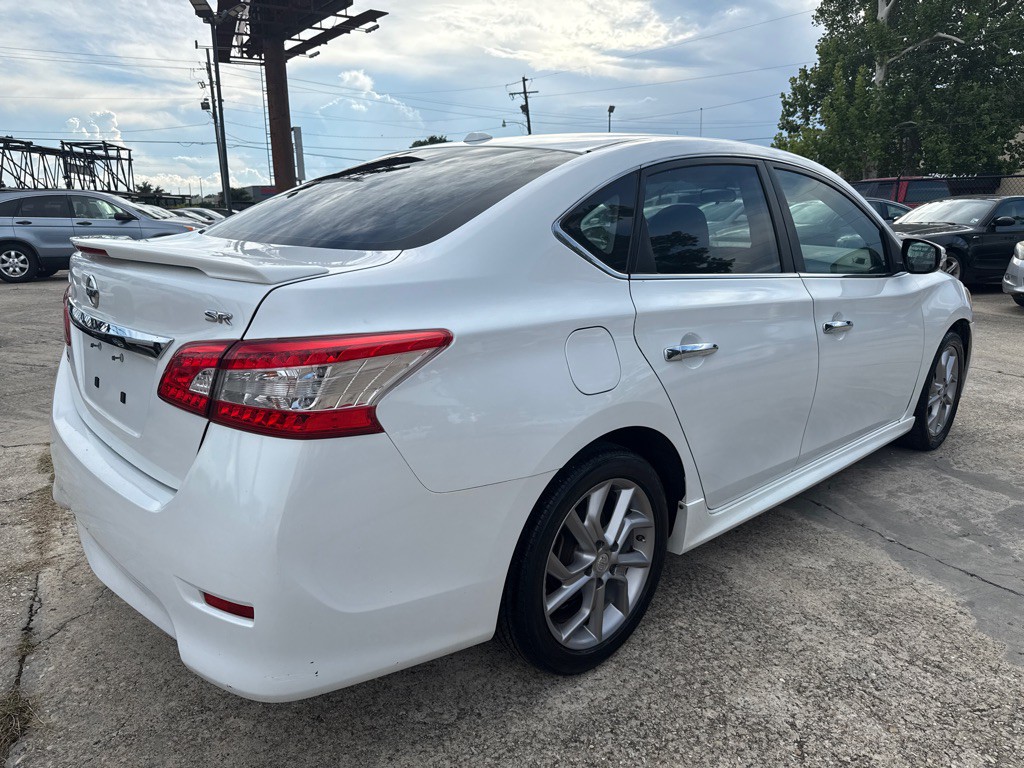 2015 Nissan Sentra Image 6