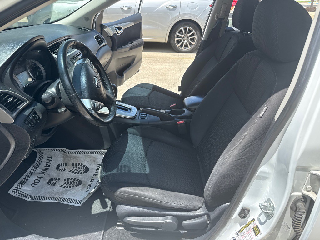 2015 Nissan Sentra Image 11