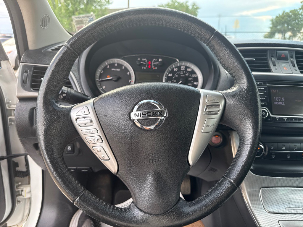 2015 Nissan Sentra Image 14