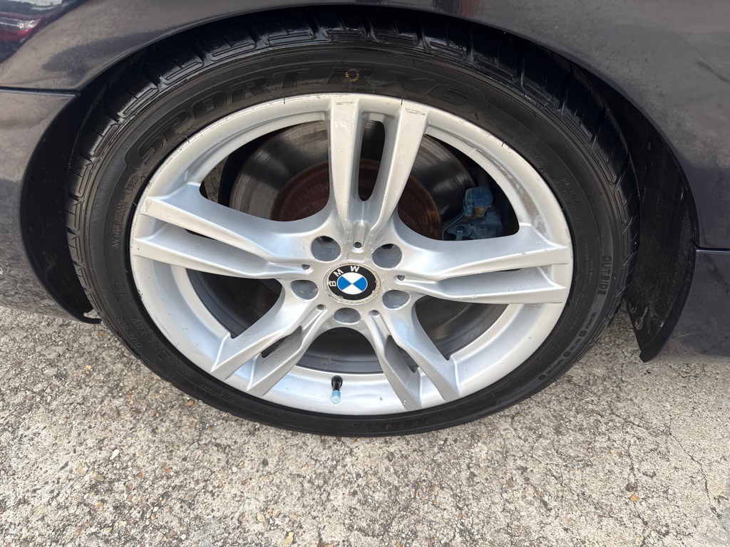2008 BMW 3 Series Image 24