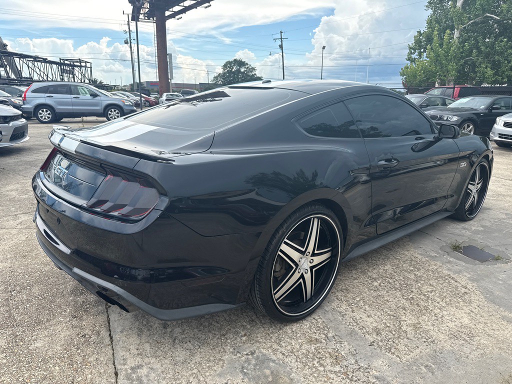 2018 Ford Mustang Image 6