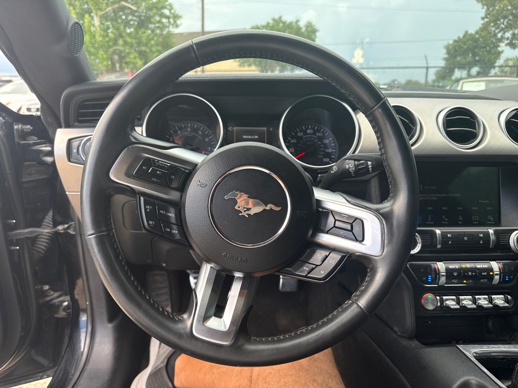 2018 Ford Mustang Image 15