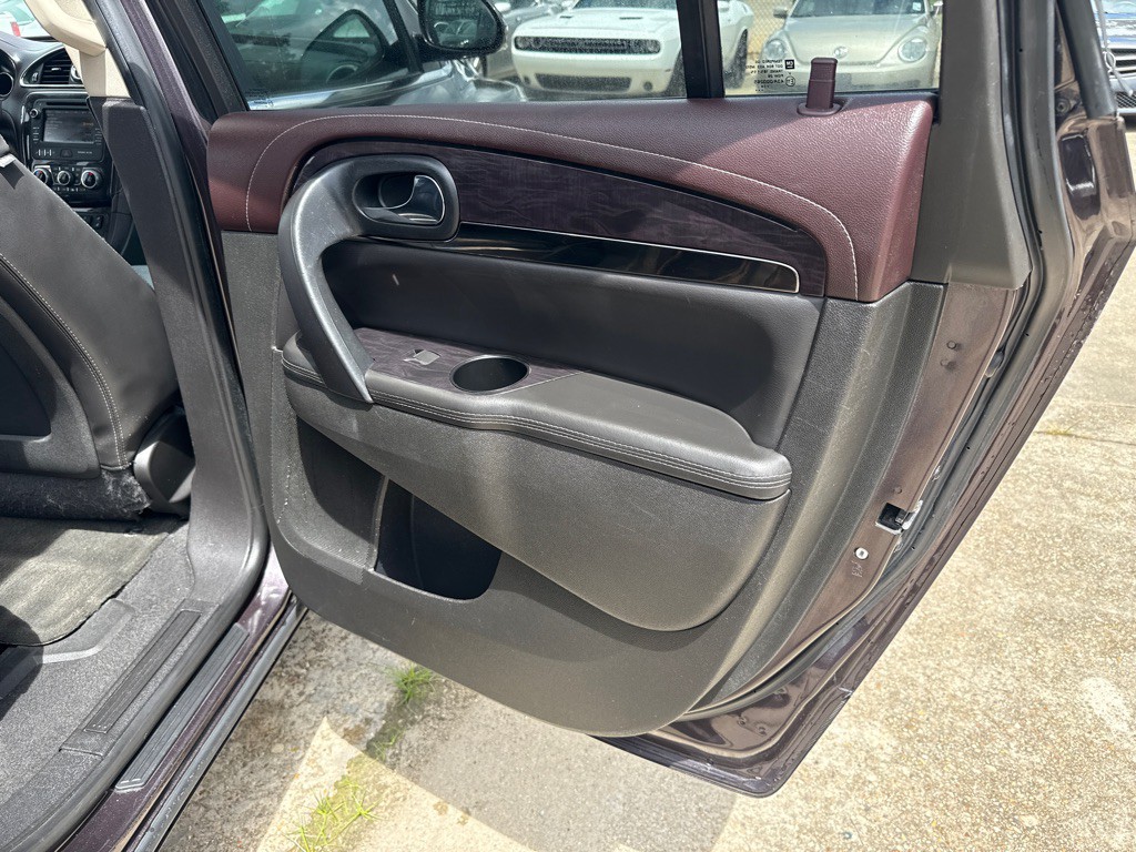 2015 Buick Enclave Image 17