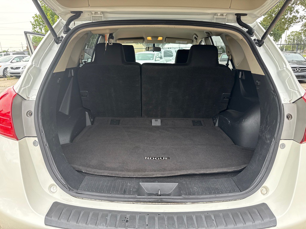 2012 Nissan Rogue Image 23