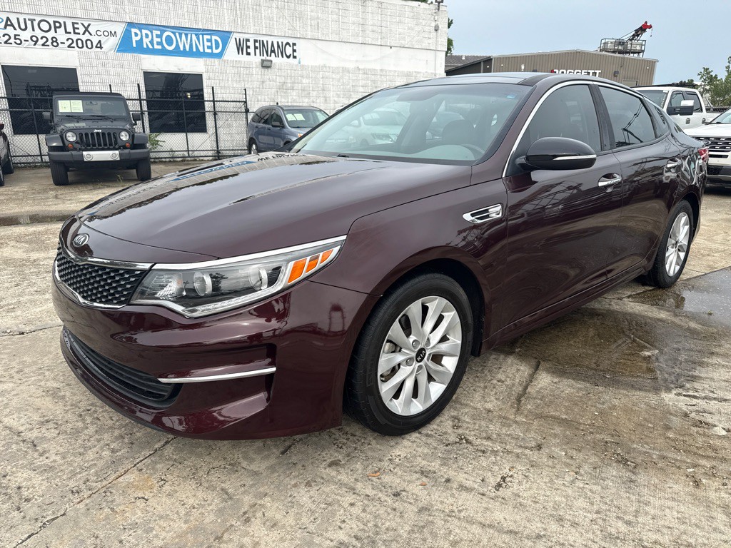 2016 Kia Optima Image 2