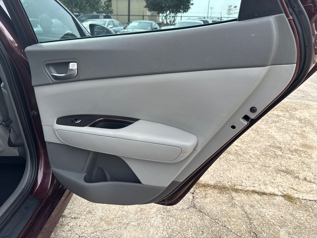 2016 Kia Optima Image 28