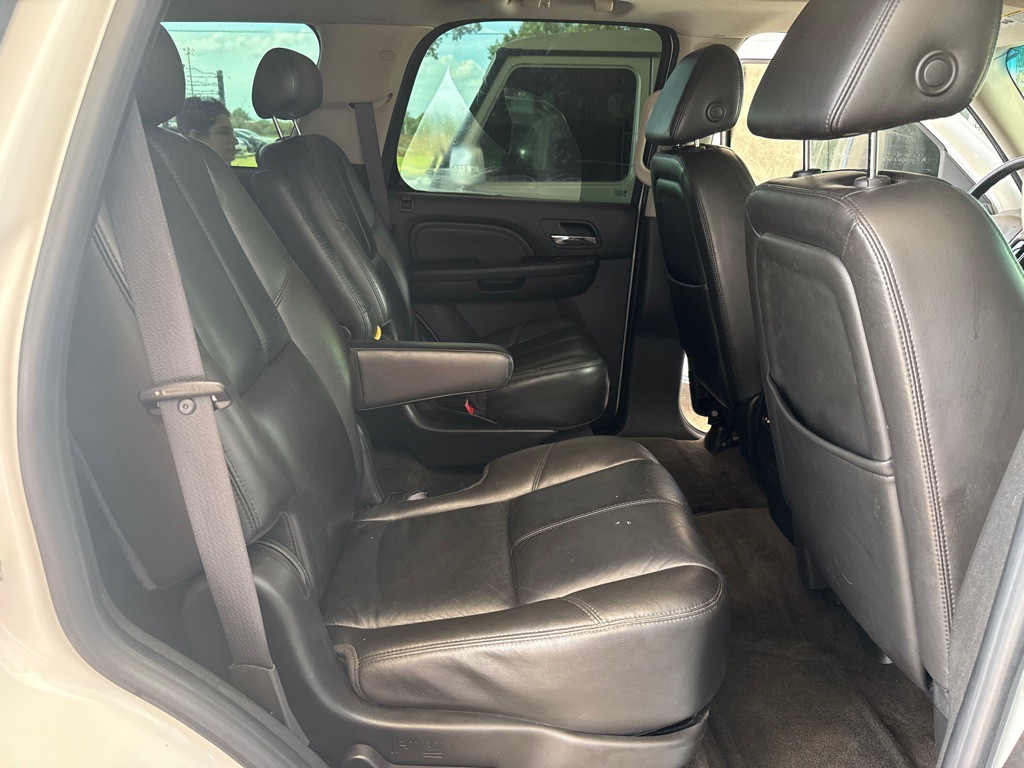 2008 GMC Yukon Image 27