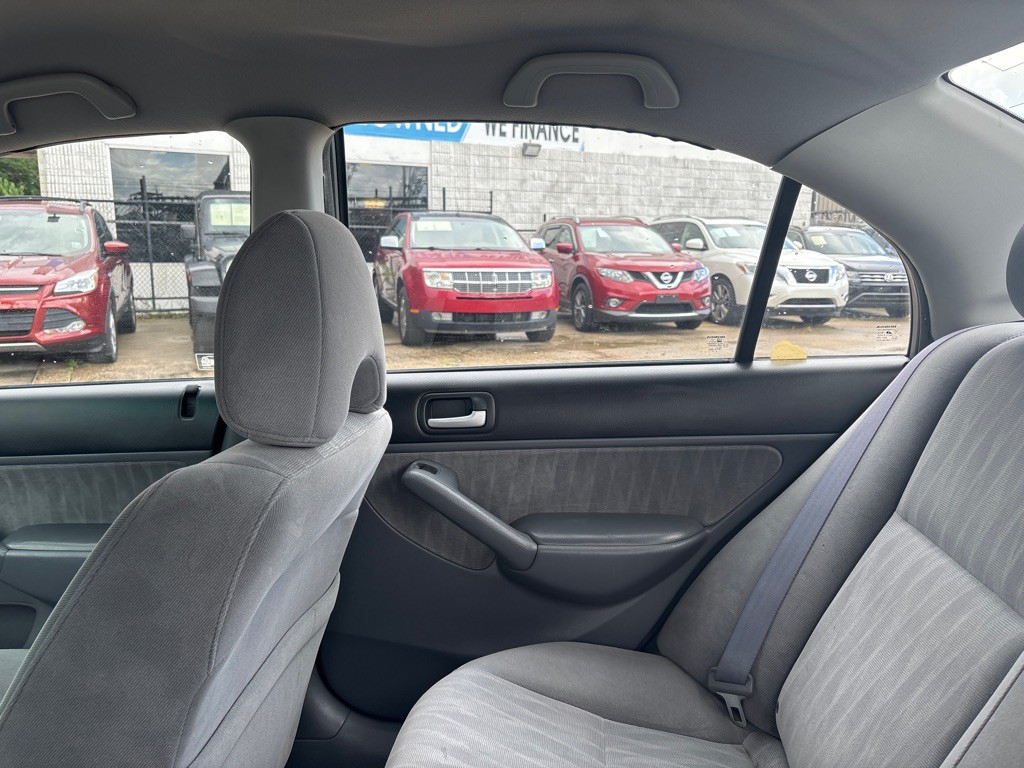 2004 Honda Civic Image 16