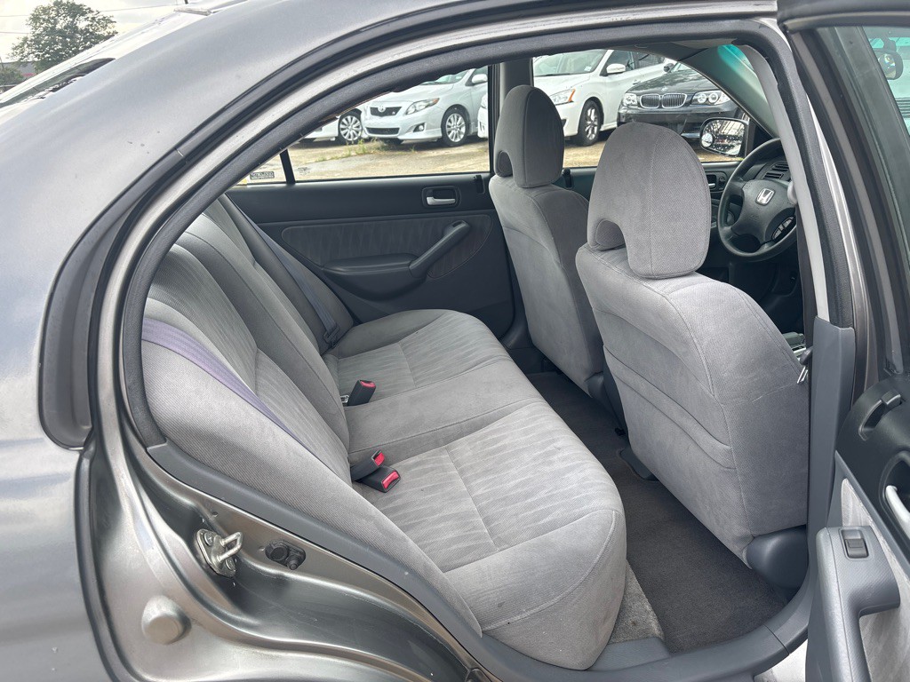 2004 Honda Civic Image 19