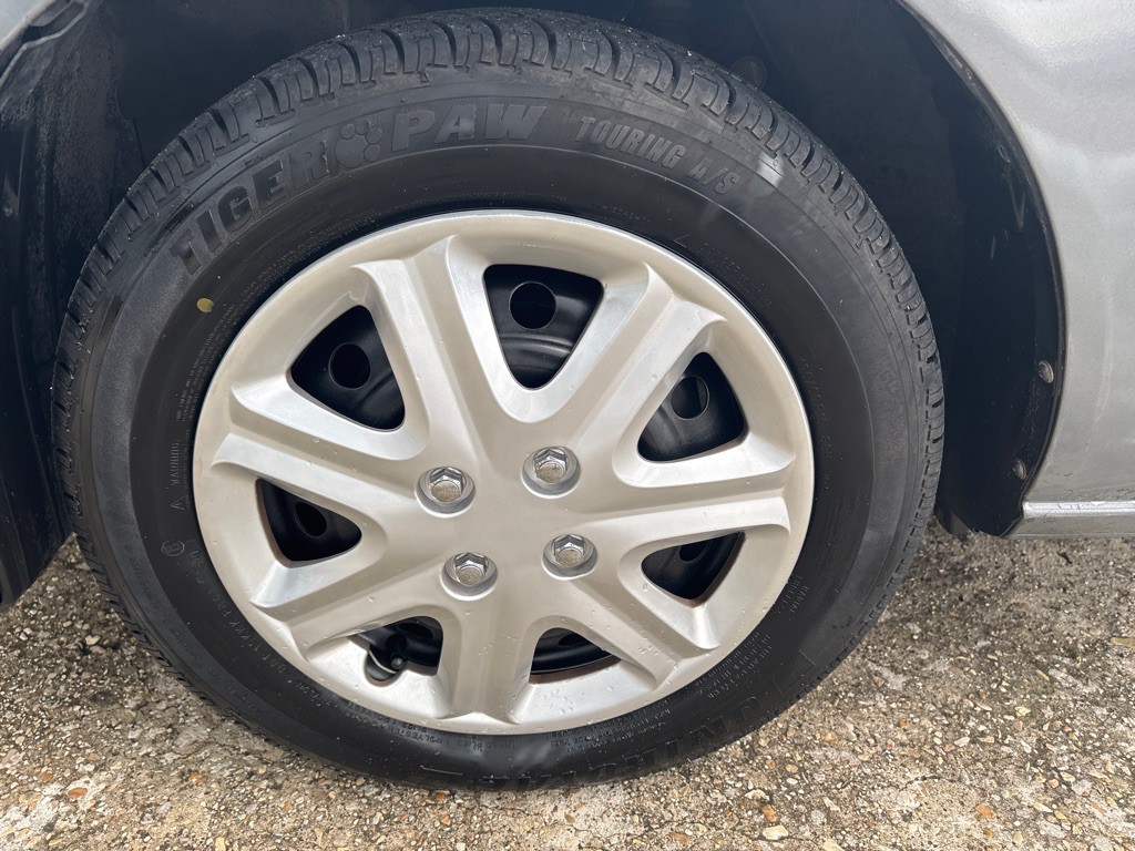 2004 Honda Civic Image 34