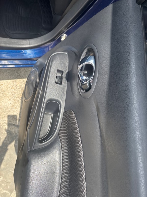 2019 Nissan Versa Image 22
