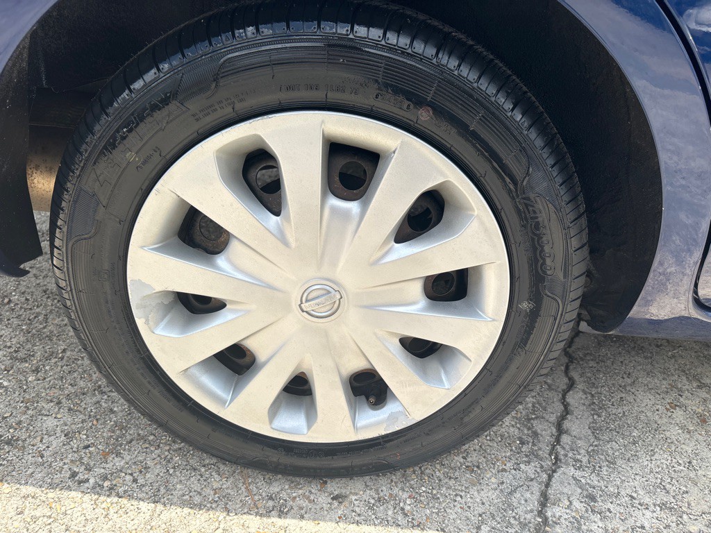 2019 Nissan Versa Image 29
