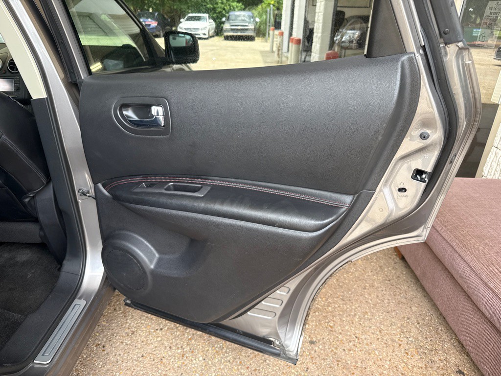 2012 Nissan Rogue Image 26