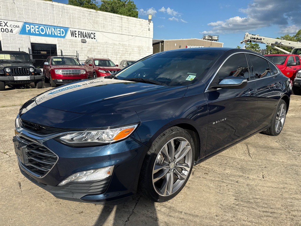 2020 Chevrolet Malibu Image 2