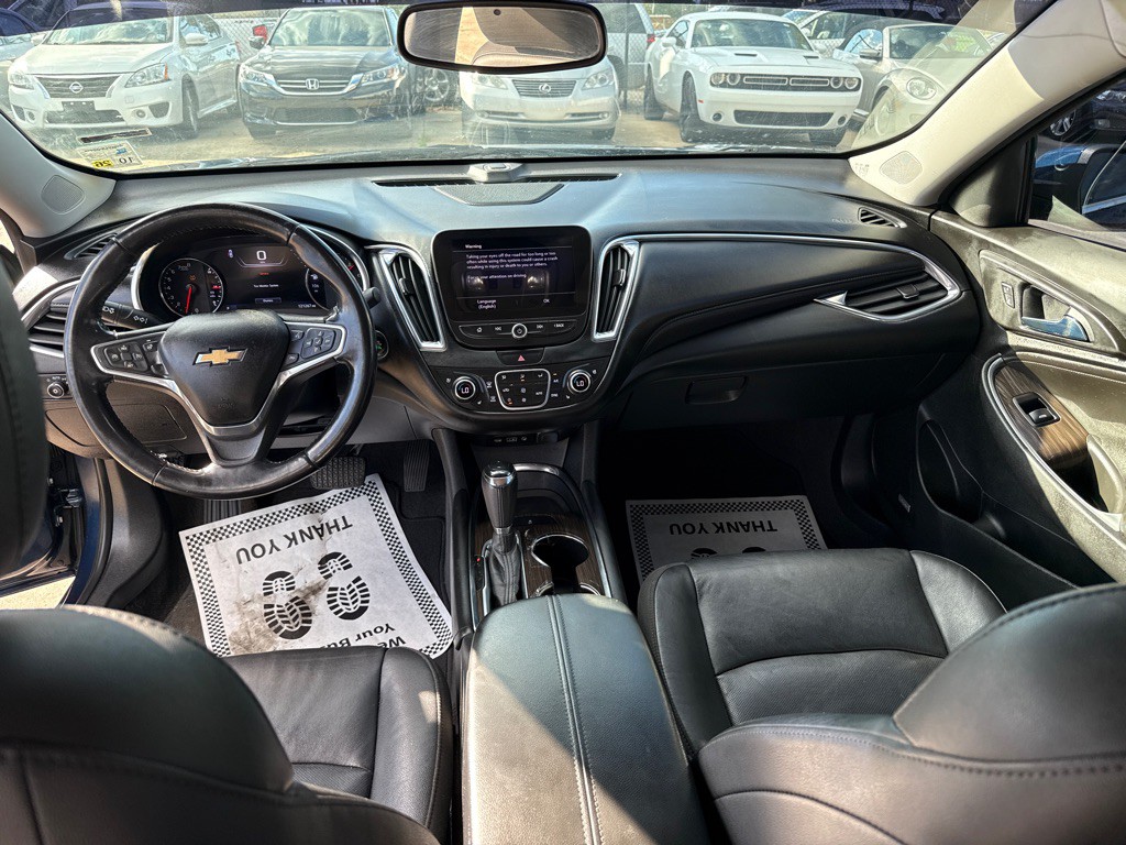 2020 Chevrolet Malibu Image 12