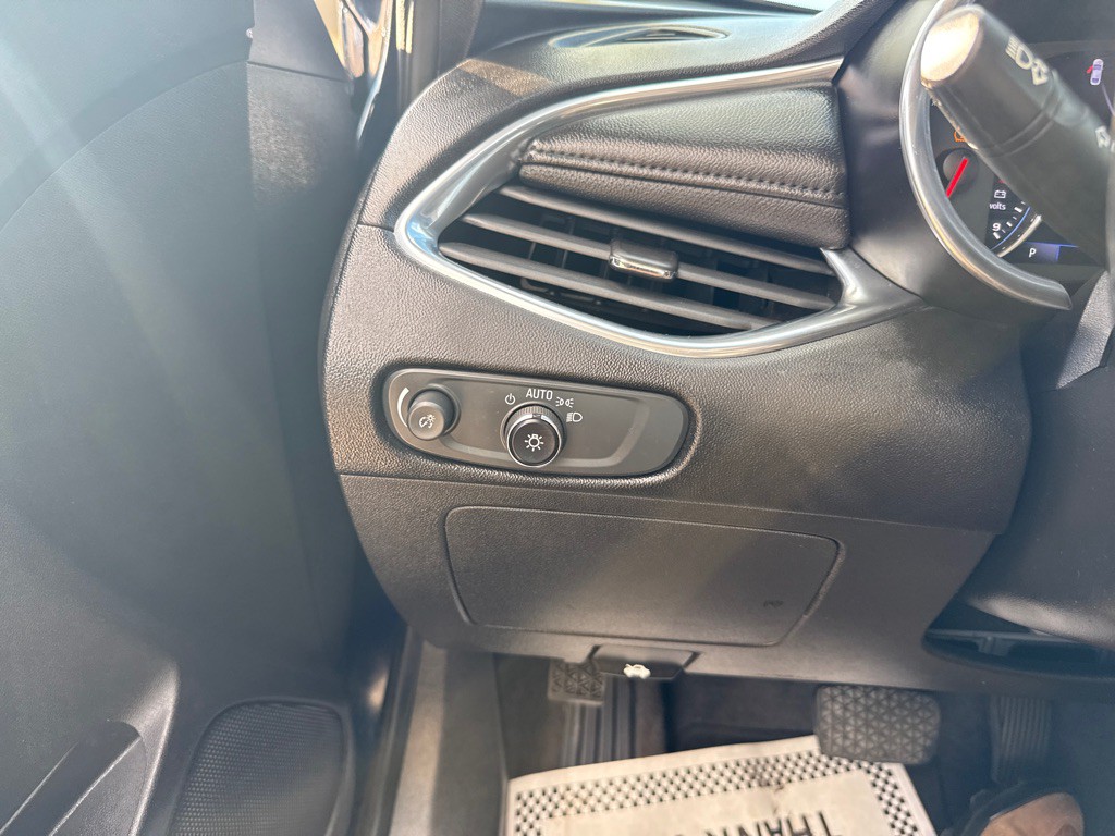 2020 Chevrolet Malibu Image 19