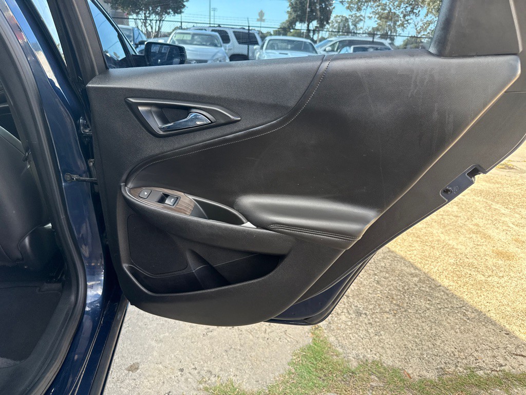 2020 Chevrolet Malibu Image 28
