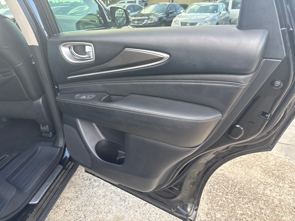 2018 INFINITI QX60 Image 29