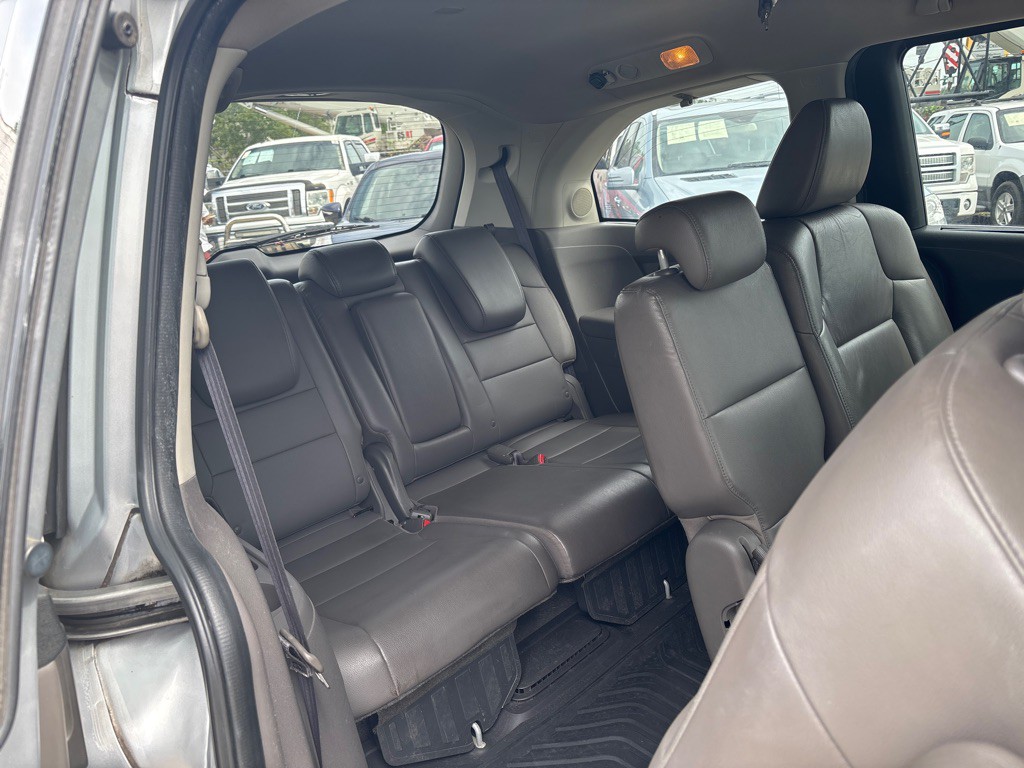 2011 Honda Odyssey Image 19