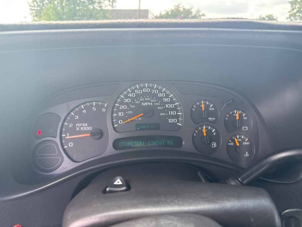 2003 Chevrolet Silverado 1500 Image 12
