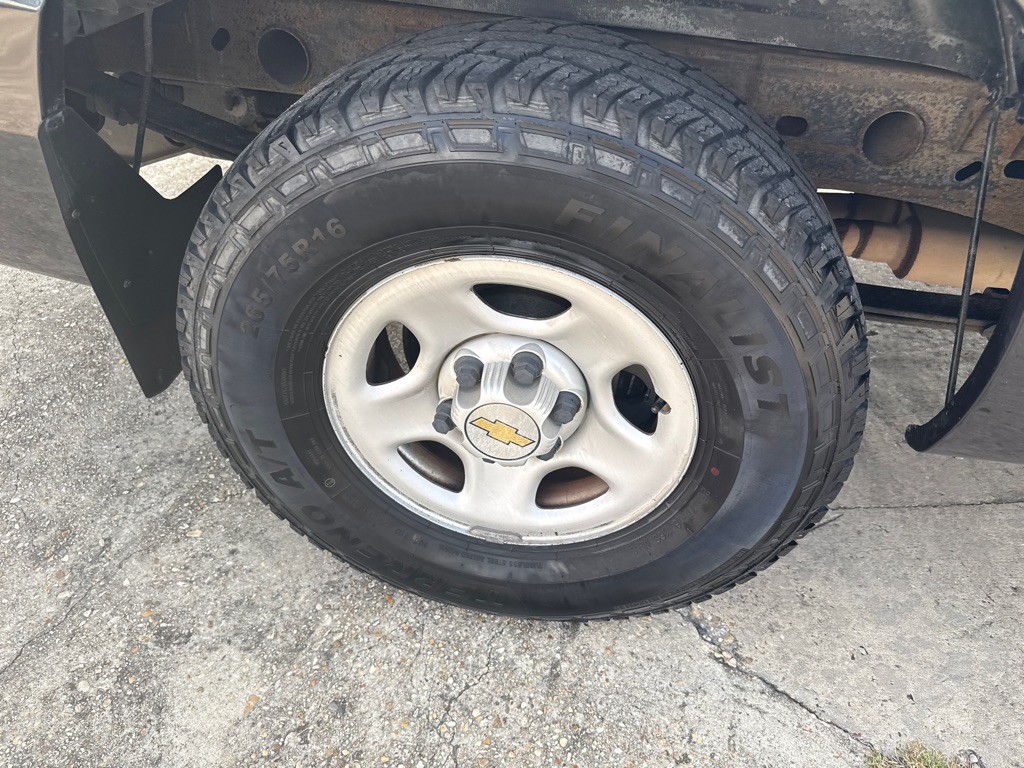 2003 Chevrolet Silverado 1500 Image 19