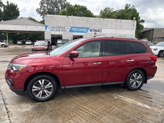 Image for 2017 Nissan Pathfinder S ID: 6712925