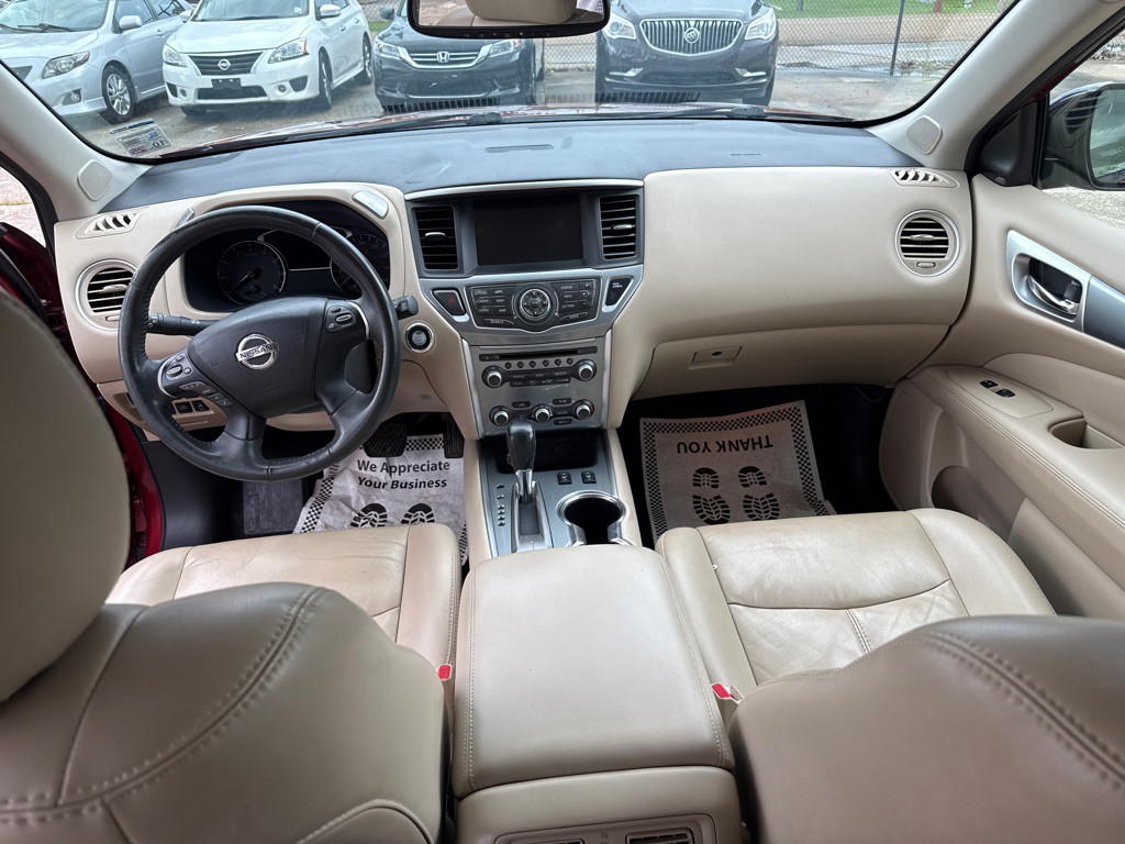 2017 Nissan Pathfinder Image 13
