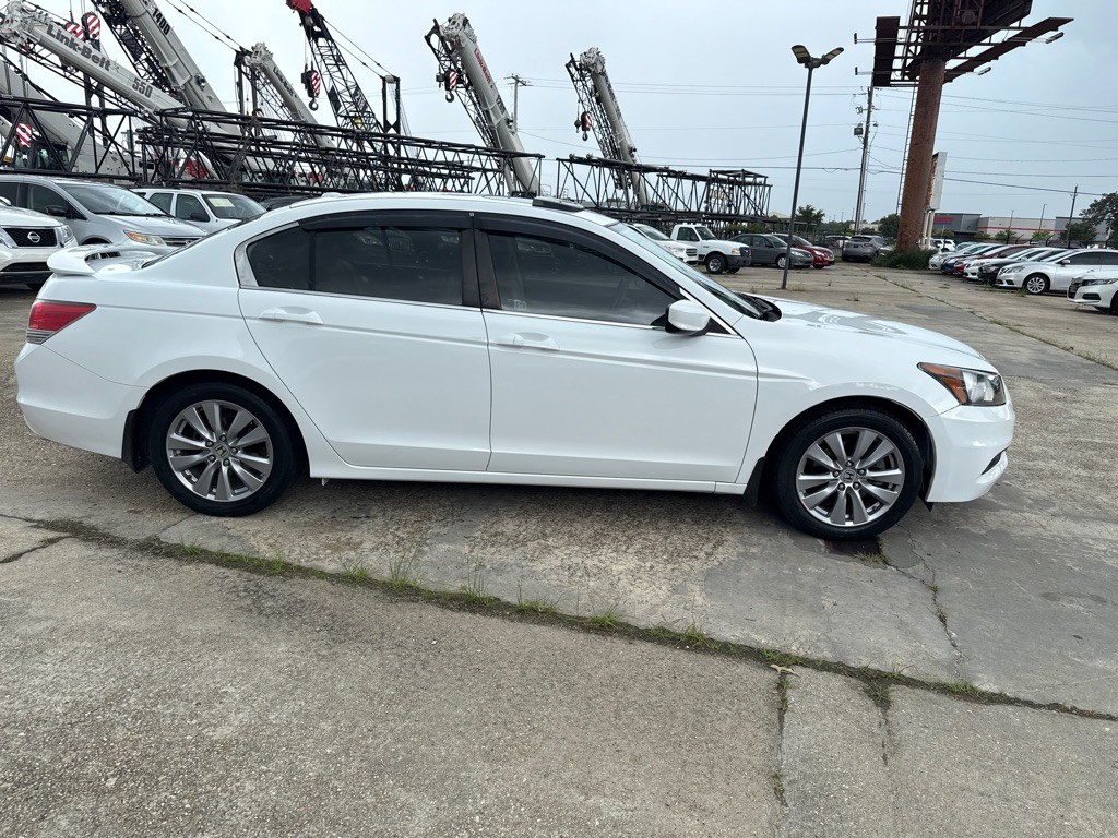 2011 Honda Accord Image 5