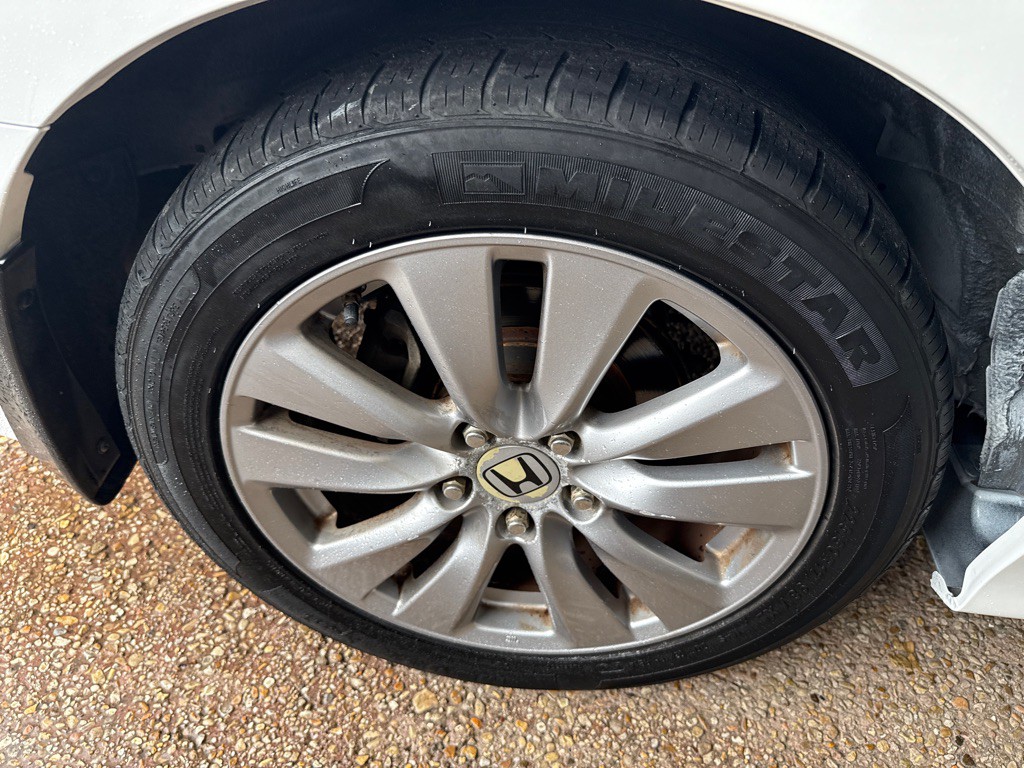 2011 Honda Accord Image 30