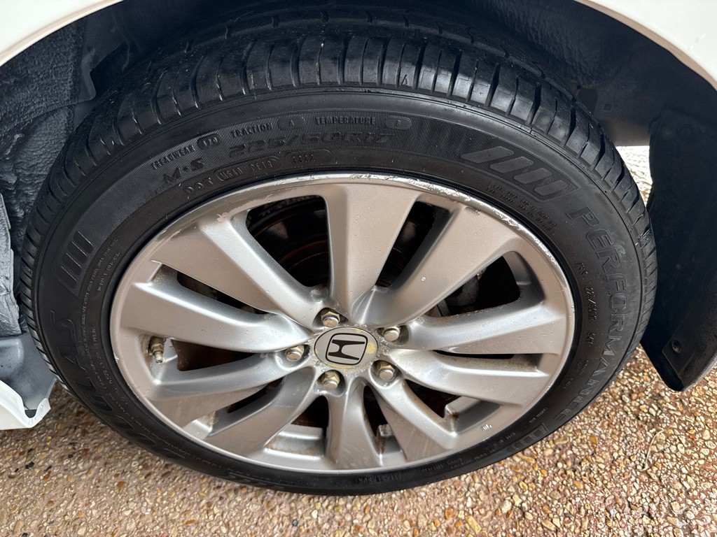2011 Honda Accord Image 31