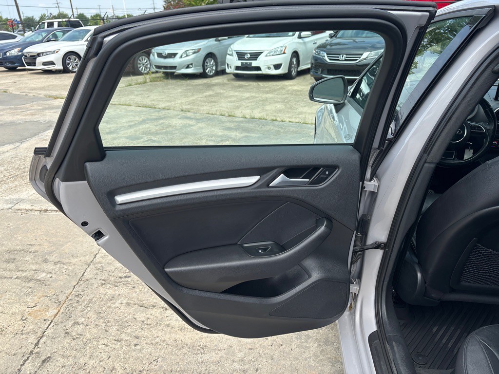 2015 Audi A3 Image 17