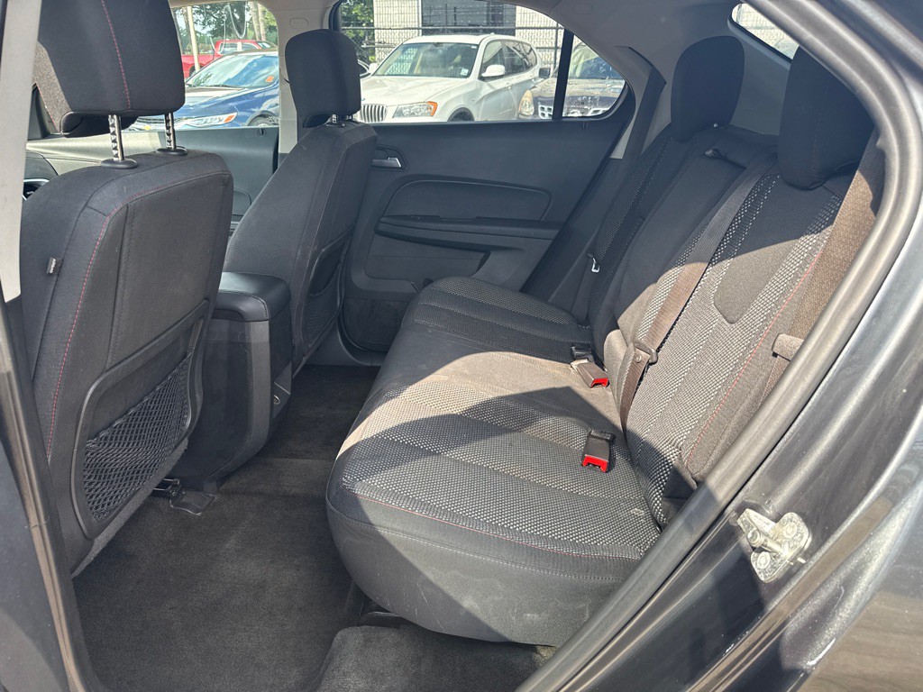 2017 Chevrolet Equinox Image 11