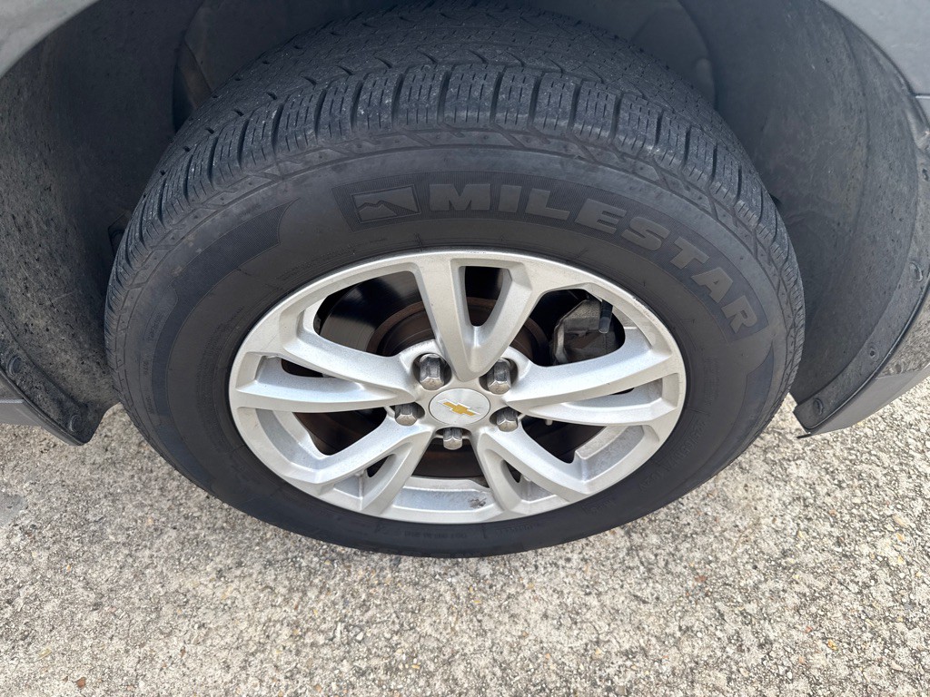 2017 Chevrolet Equinox Image 29