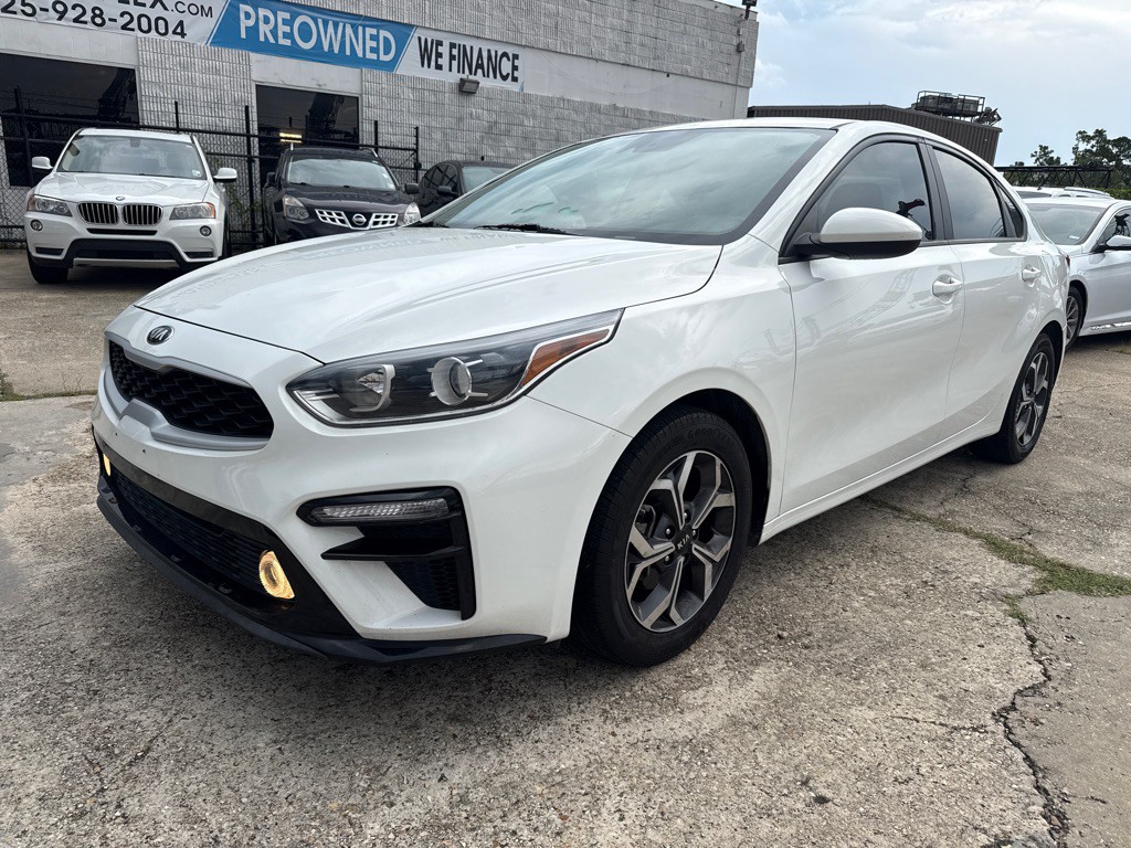 2021 Kia Forte Image 2