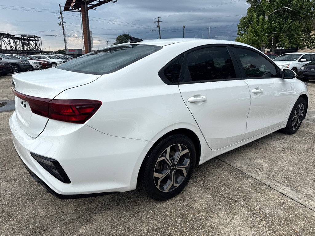 2021 Kia Forte Image 6