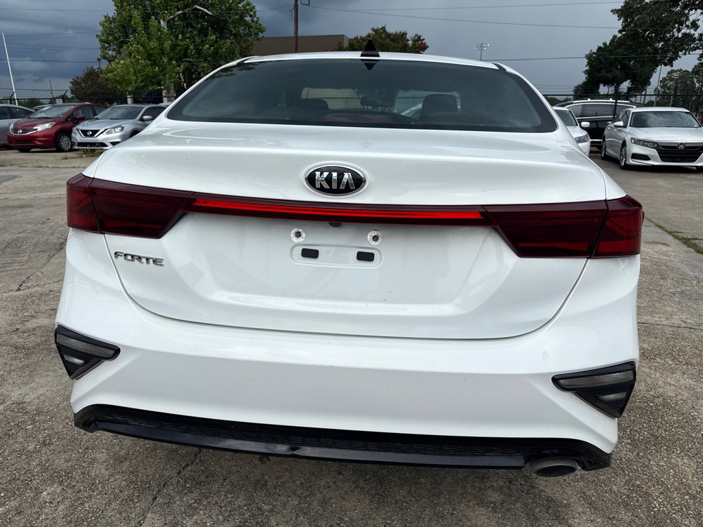 2021 Kia Forte Image 7