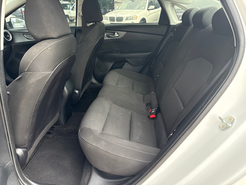 2021 Kia Forte Image 11