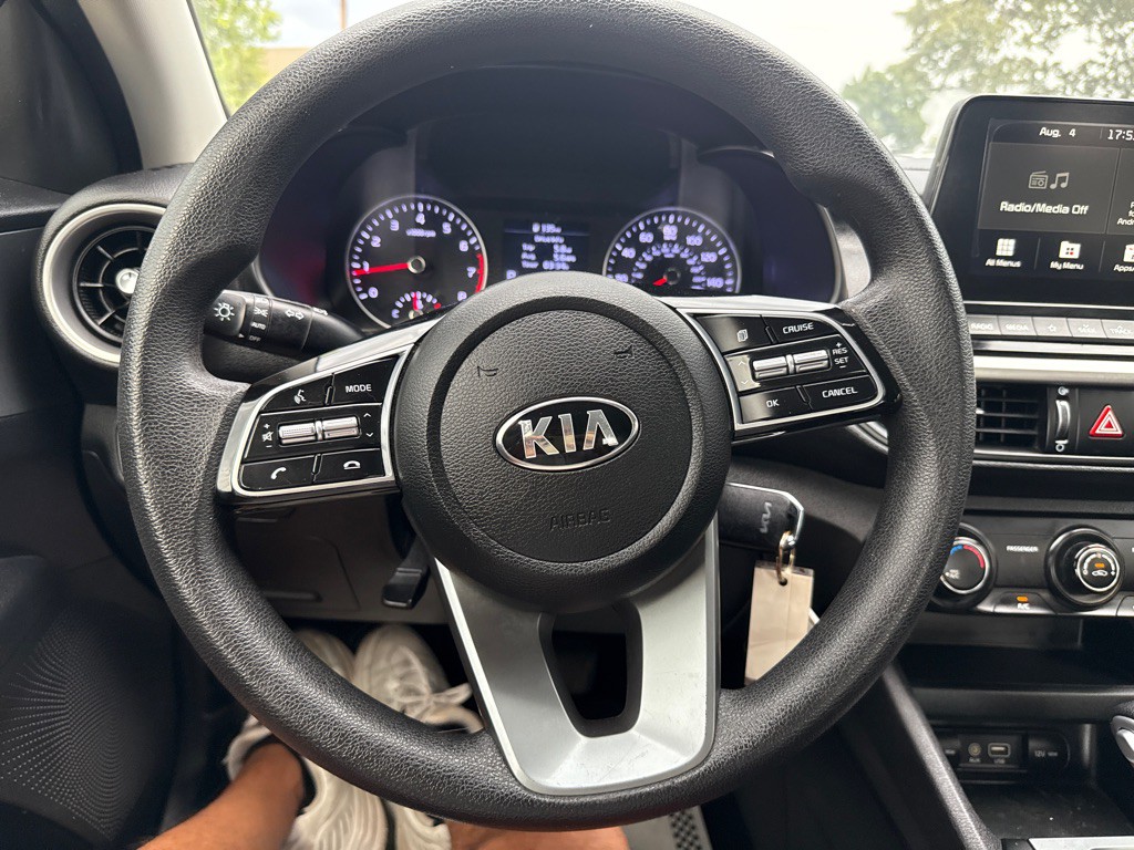 2021 Kia Forte Image 17
