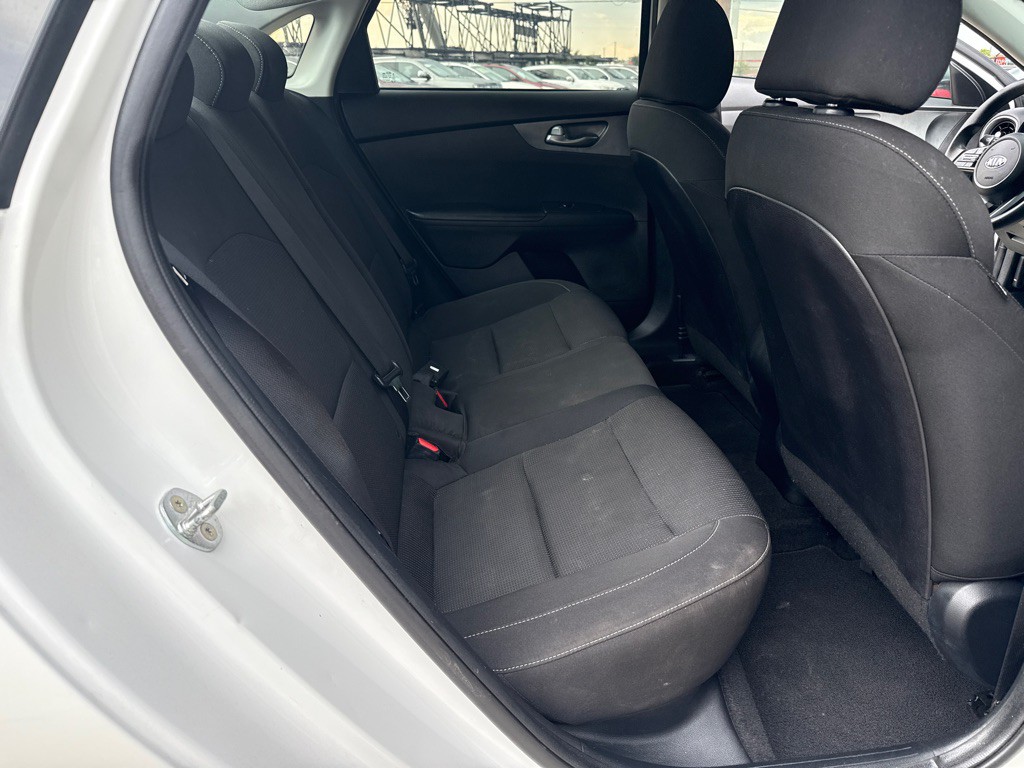 2021 Kia Forte Image 25